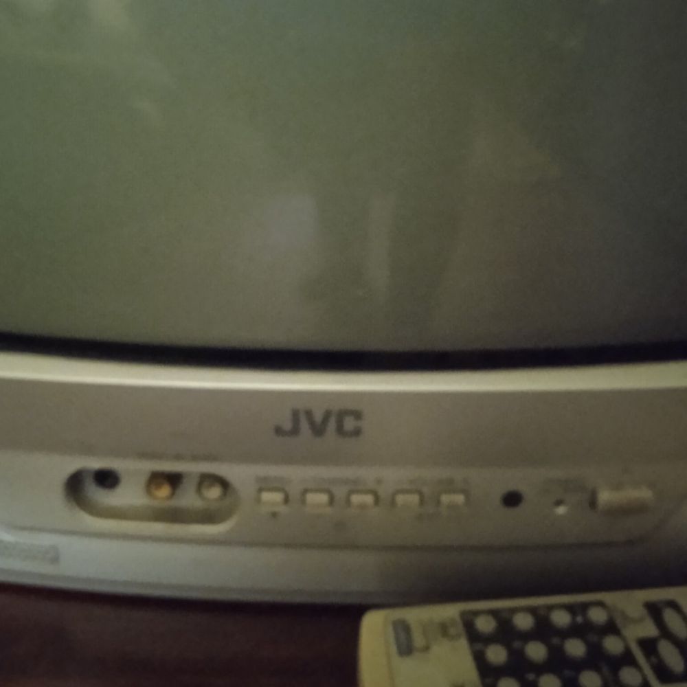 Телевізор JVC