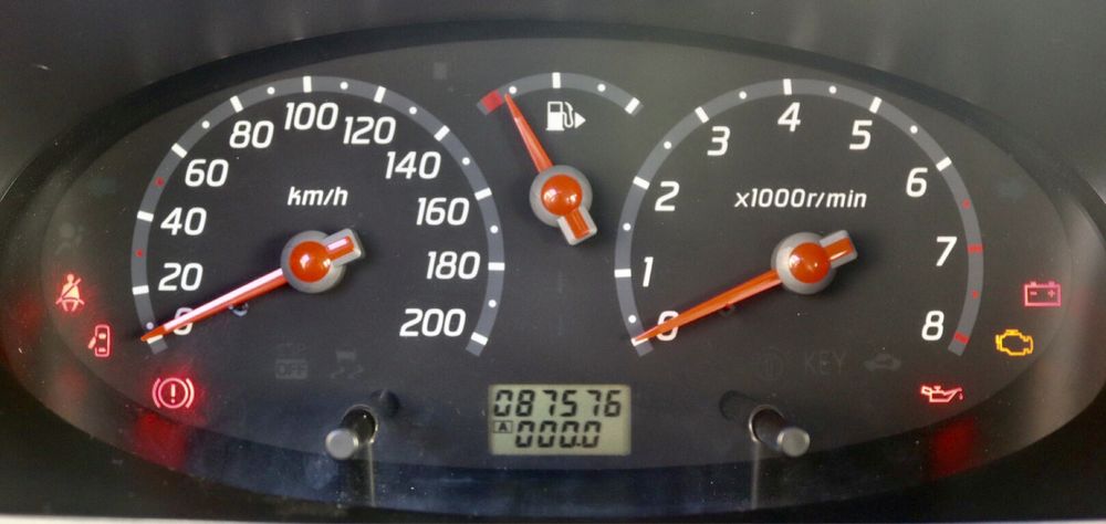 Nissan Micra 1.0 Muito Estimado 87000kms