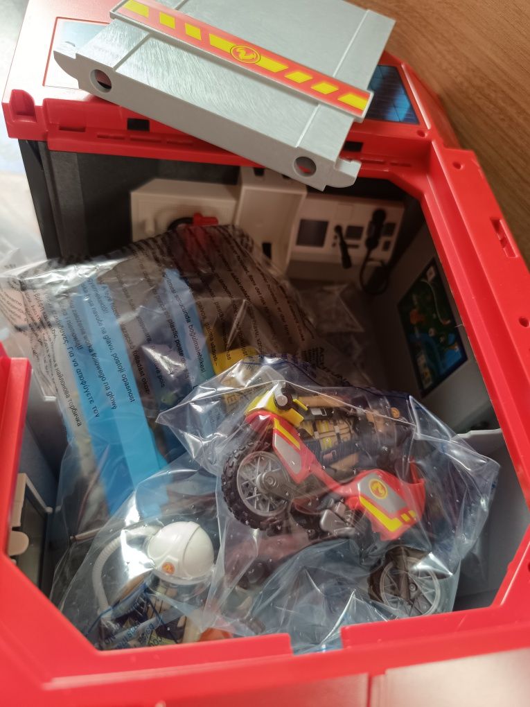 Playmobil Remiza Strażacka Straż Pożarna
