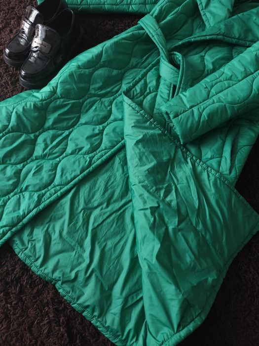 Плащ пальто куртка стьобане