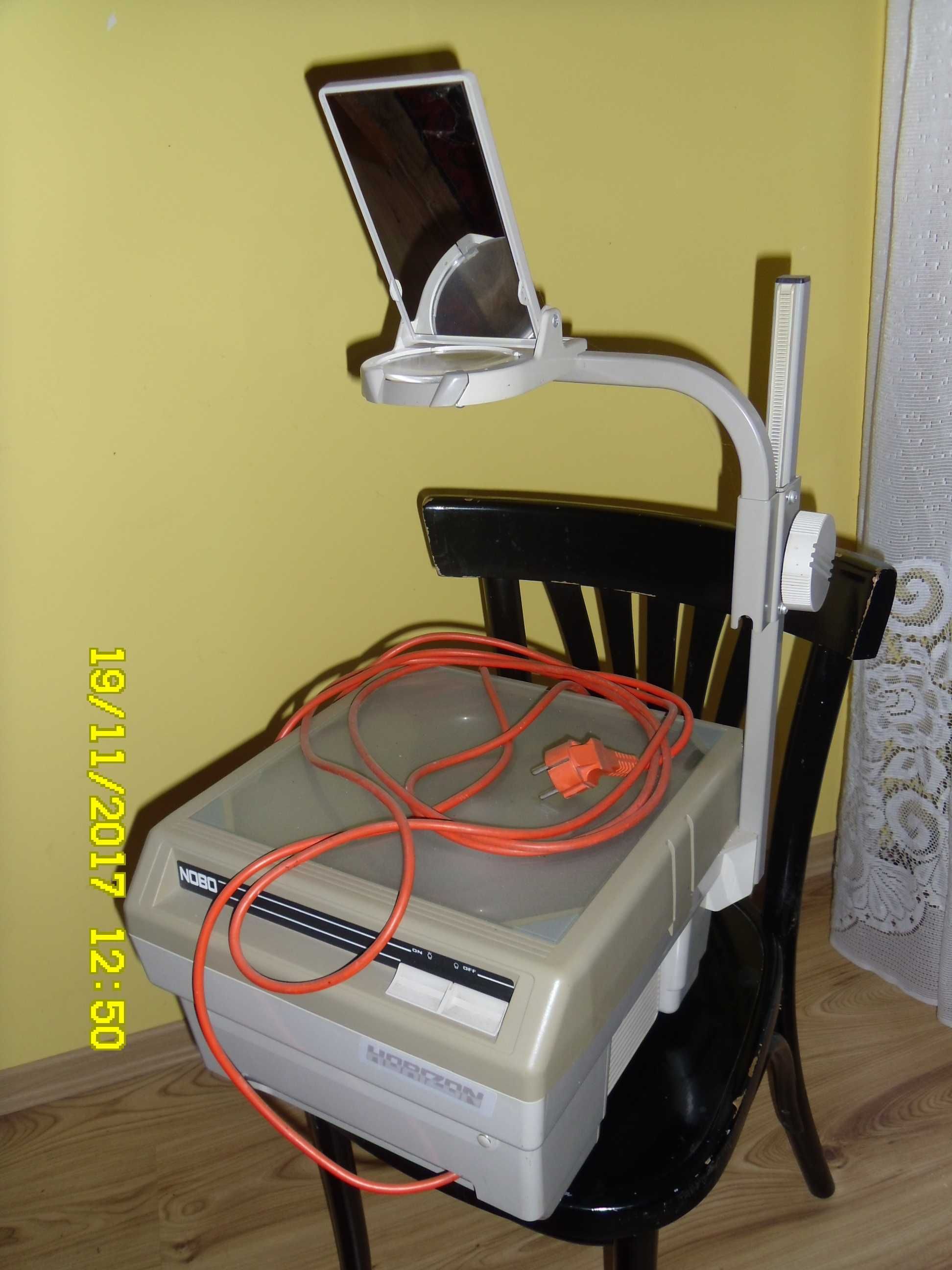 Sprzedam  grafoskop /projektoskop/ .