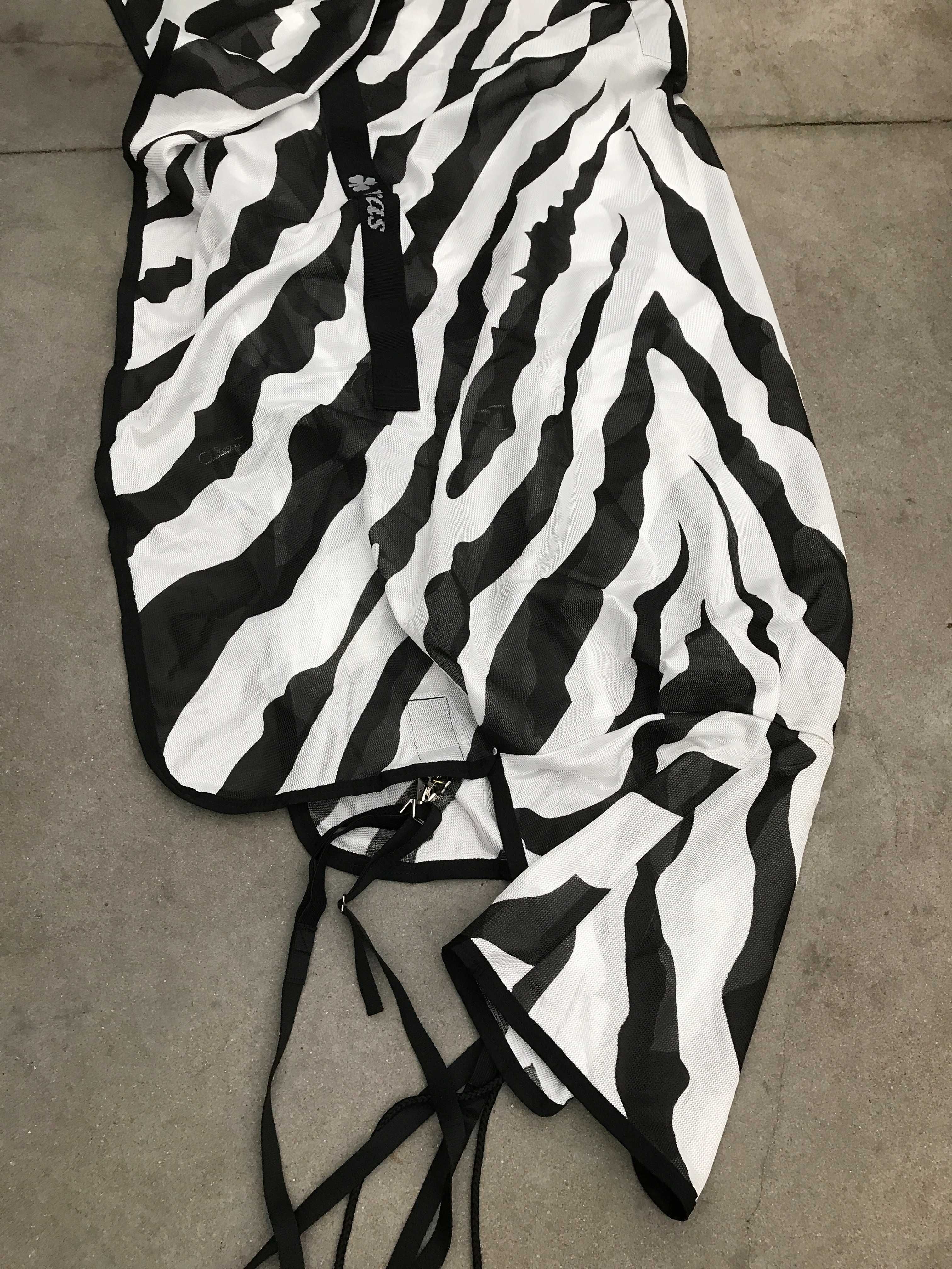 228C. Derka siatkowa, Bucas Zebra, 115cm