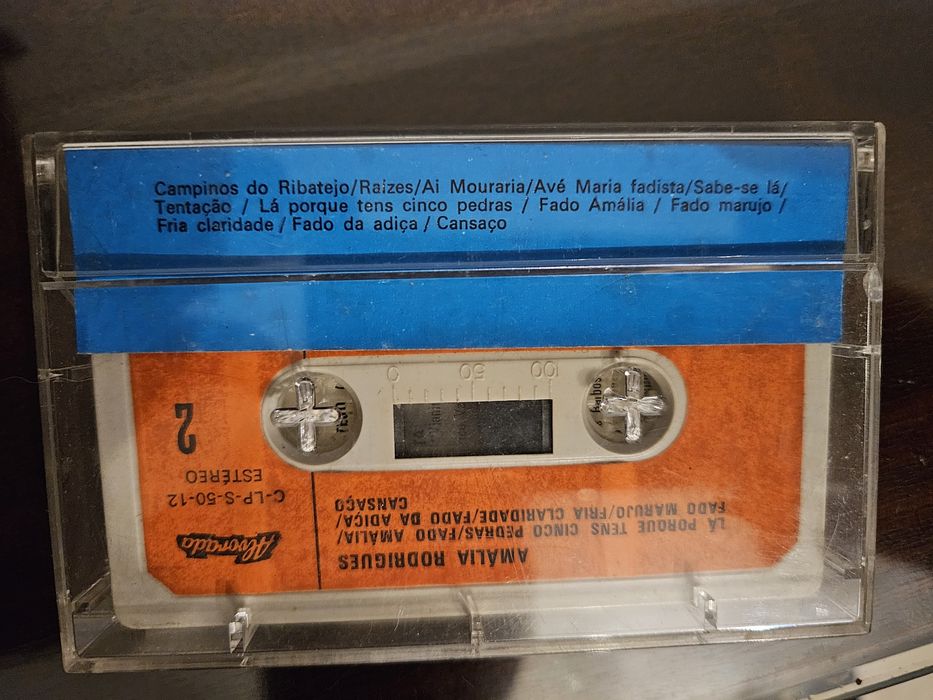 Cassete muito antiga de Amália Rodrigues