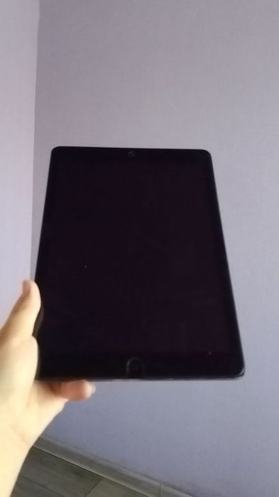 Продам IPad 4.2 32гб