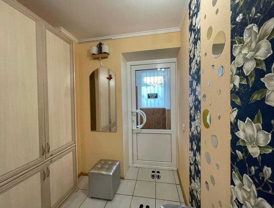 Сучасний хостел! метро Житомирська