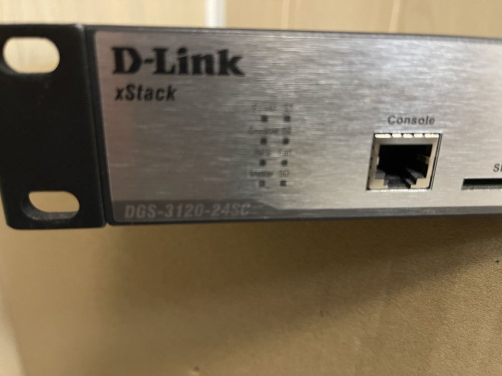 Коммутатор D-Link DGS-3120-24SC