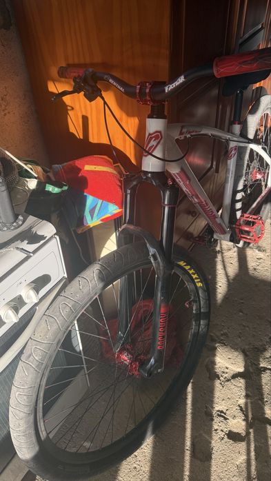 Collective C100 Custom