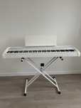 Pianino cyfrowe korg b2