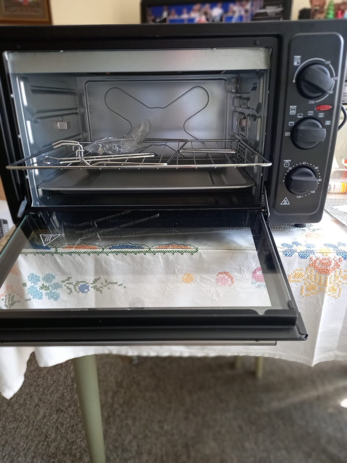 Piekarnik elektryczny Nowy
