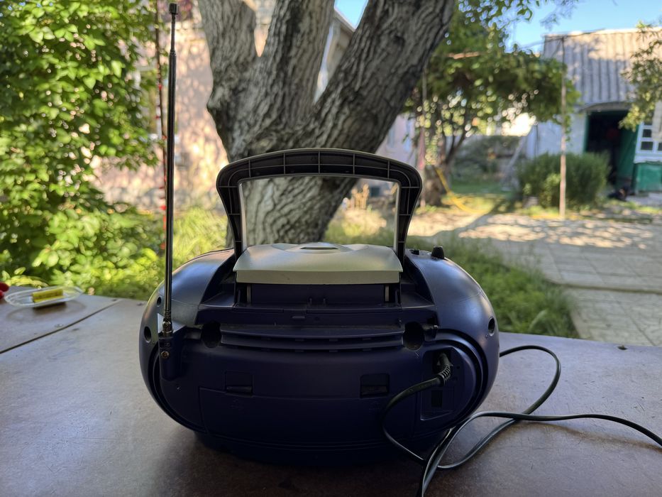 Продам магнитофон