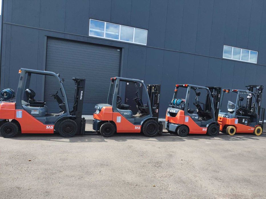 Навантажувач газ-бензин TOYOTA 02-8FGL15, 2019р, погрузчик в наявності