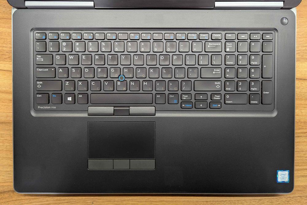 3311/Dell Precision 7720/17,3"/I7-7920HQ/512GB SSD/RAM 32GB/P3000 6GB
