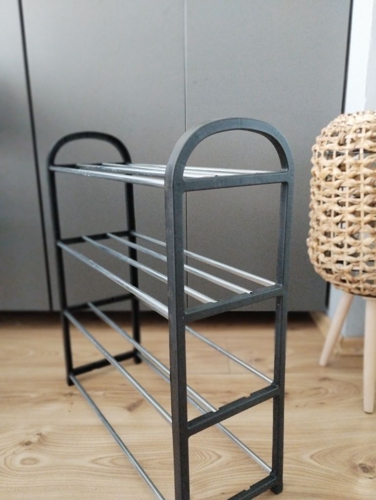 Półeczka na buty, kosze itp.