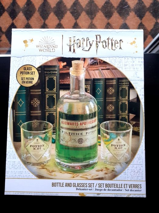 Komplet karafka i 2 szklaneczki + sowa Hedwiga - Harry Potter