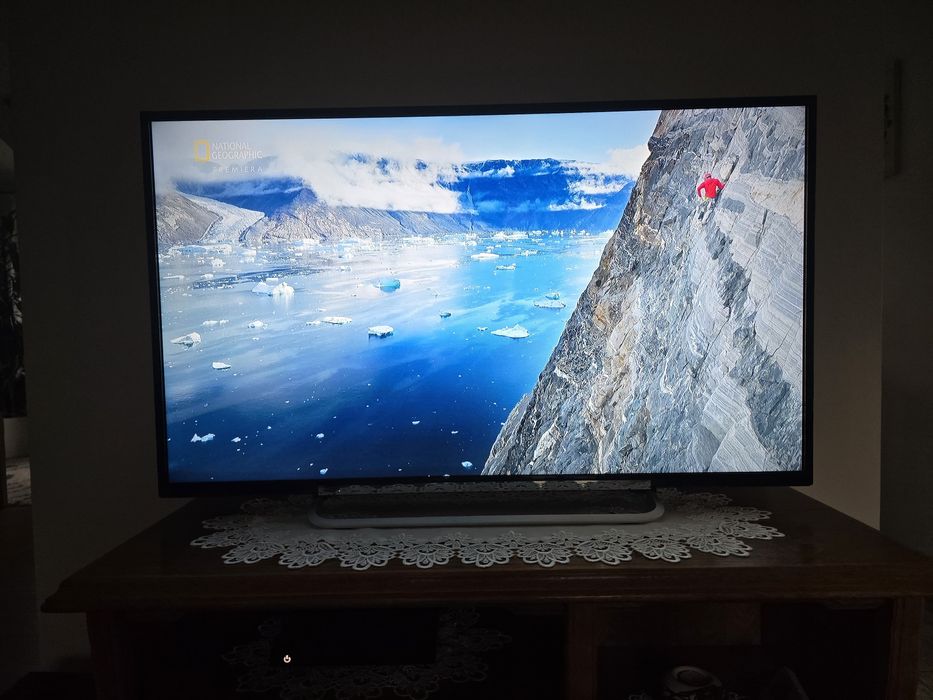 Telewizor Sony Bravia 46 cali, 100 Hz