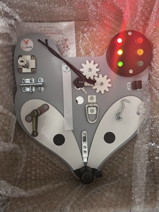 Tablica manipulacyjna Foxy Family