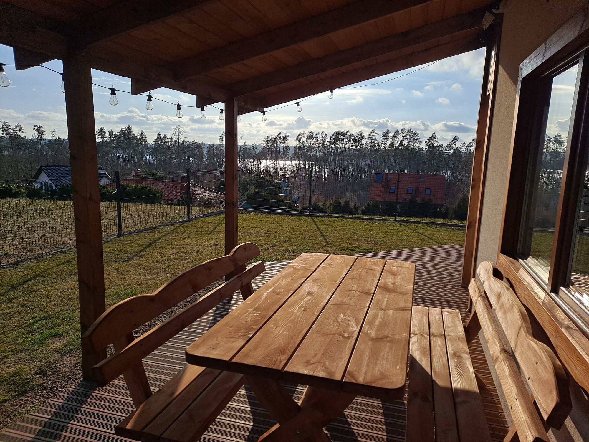 Wolny 21-24 Lip. Domek nad jeziorem na Kaszubach na wzgórzu BALIA