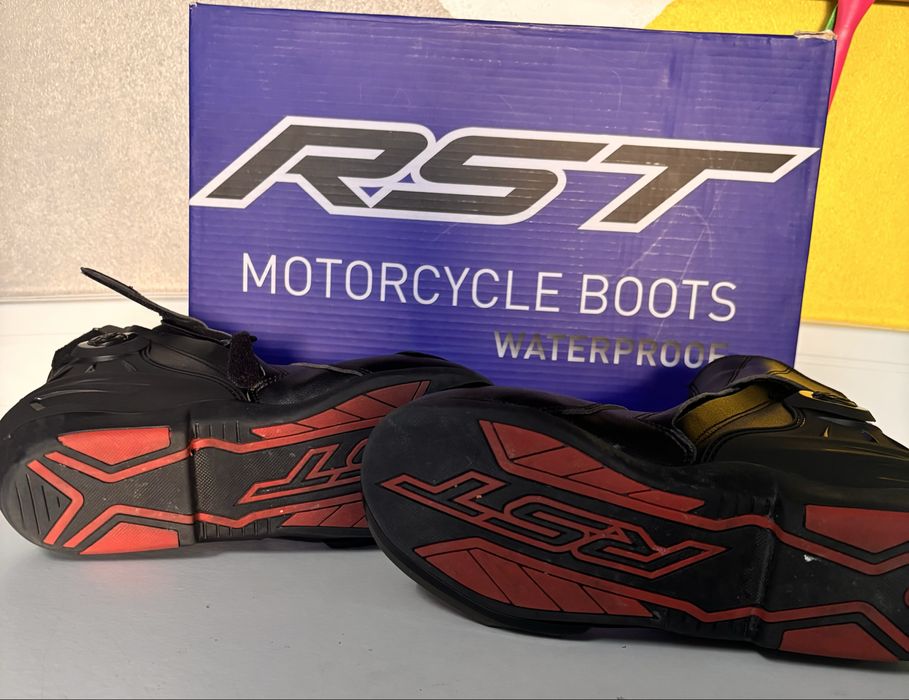 Botas moto RST pretas