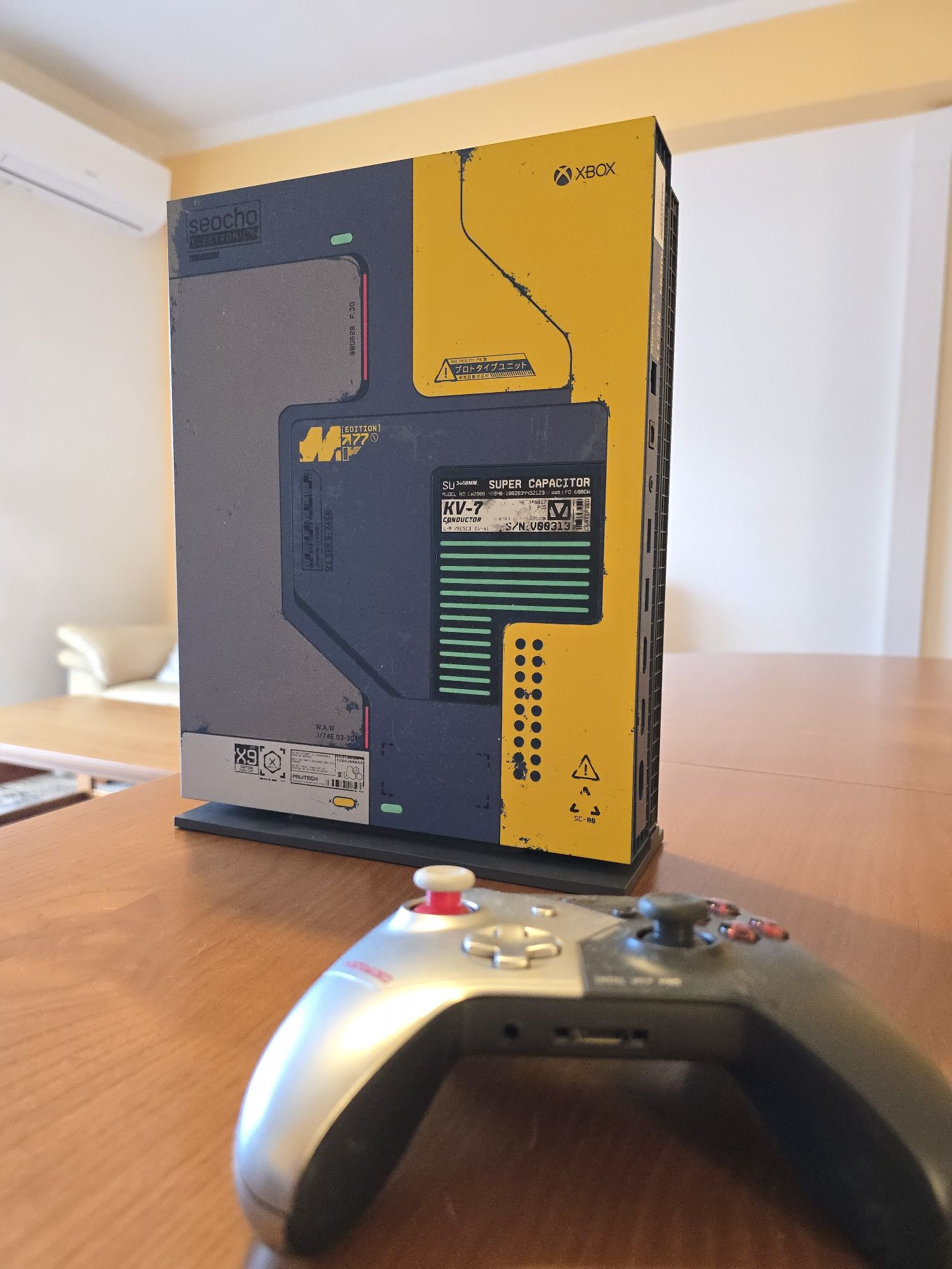 Xbox One X Cyberpunk 2077 Edição Limitada