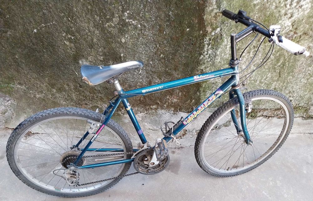 2 Bicicletas (Astro Viper e outra)