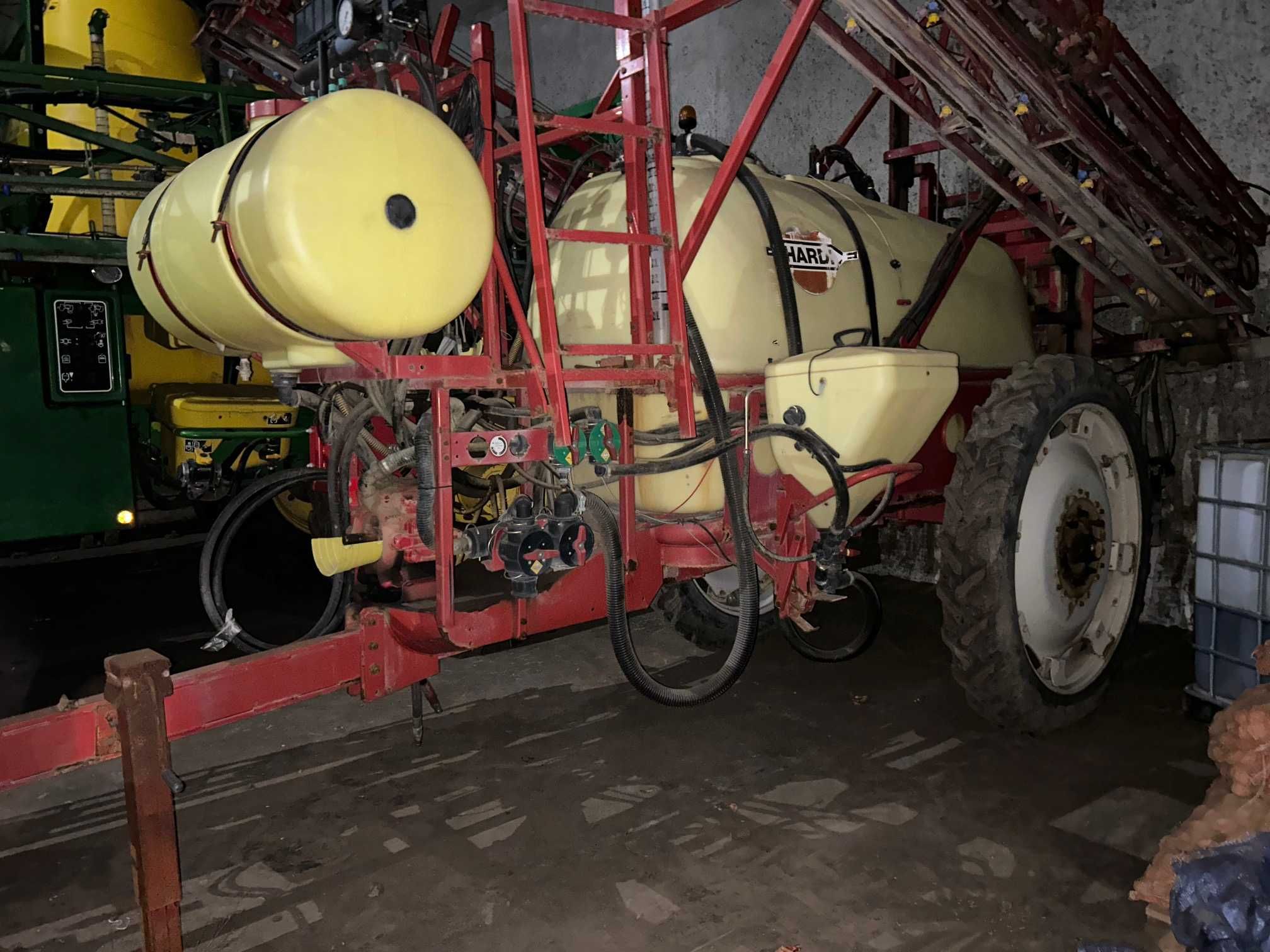 Hardi Commander Twin 3200l 24m, z rękawem, możliwość 21m, ciągany opry