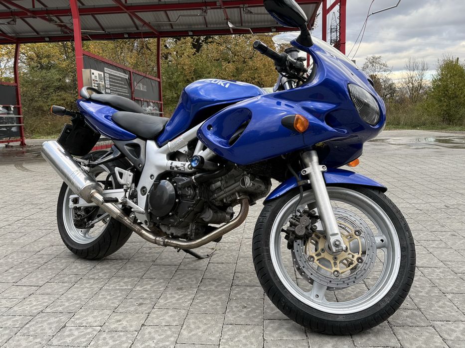 Мотоцикл suzuki sv650s