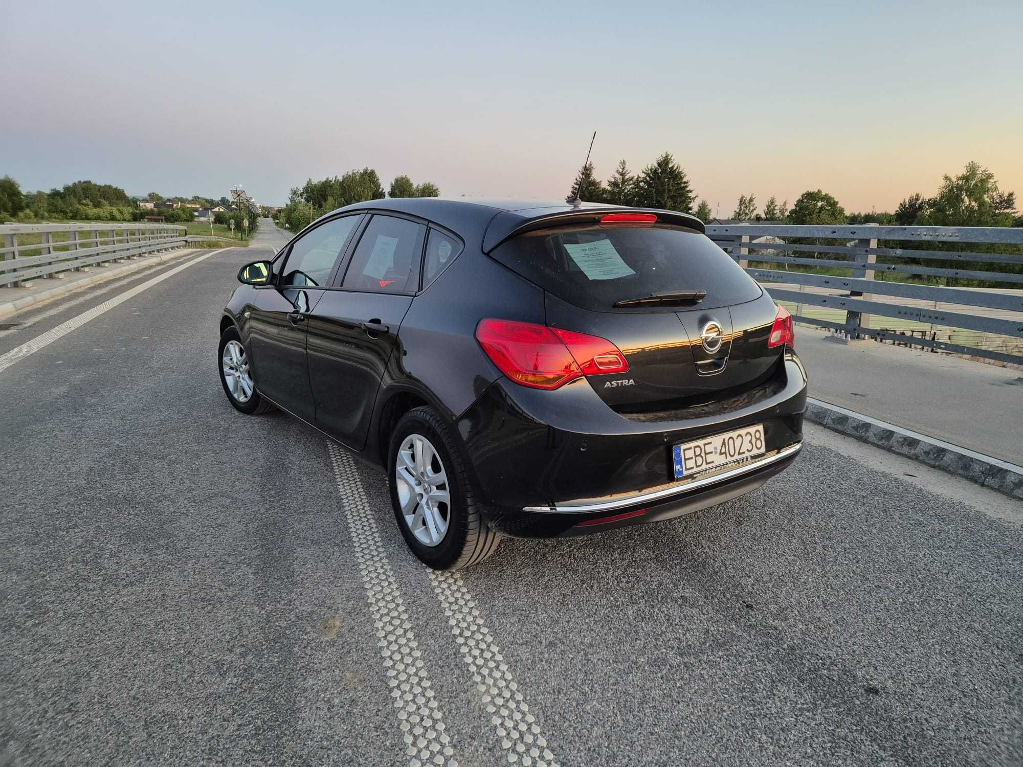 Opel astra J 1.4t lift HB 5D 13r.99tkm!!.zDe.gw.prz.zarej.doinw.serw