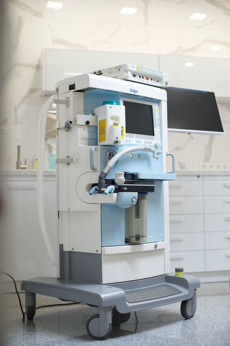 Dräger Primus Infinity  (наркозно-дихальний апарат)