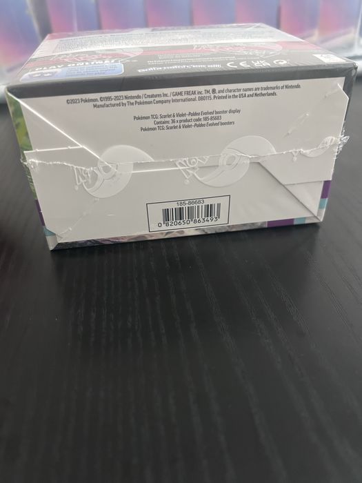 Paldea Evolved Booster box - Selado em inglês