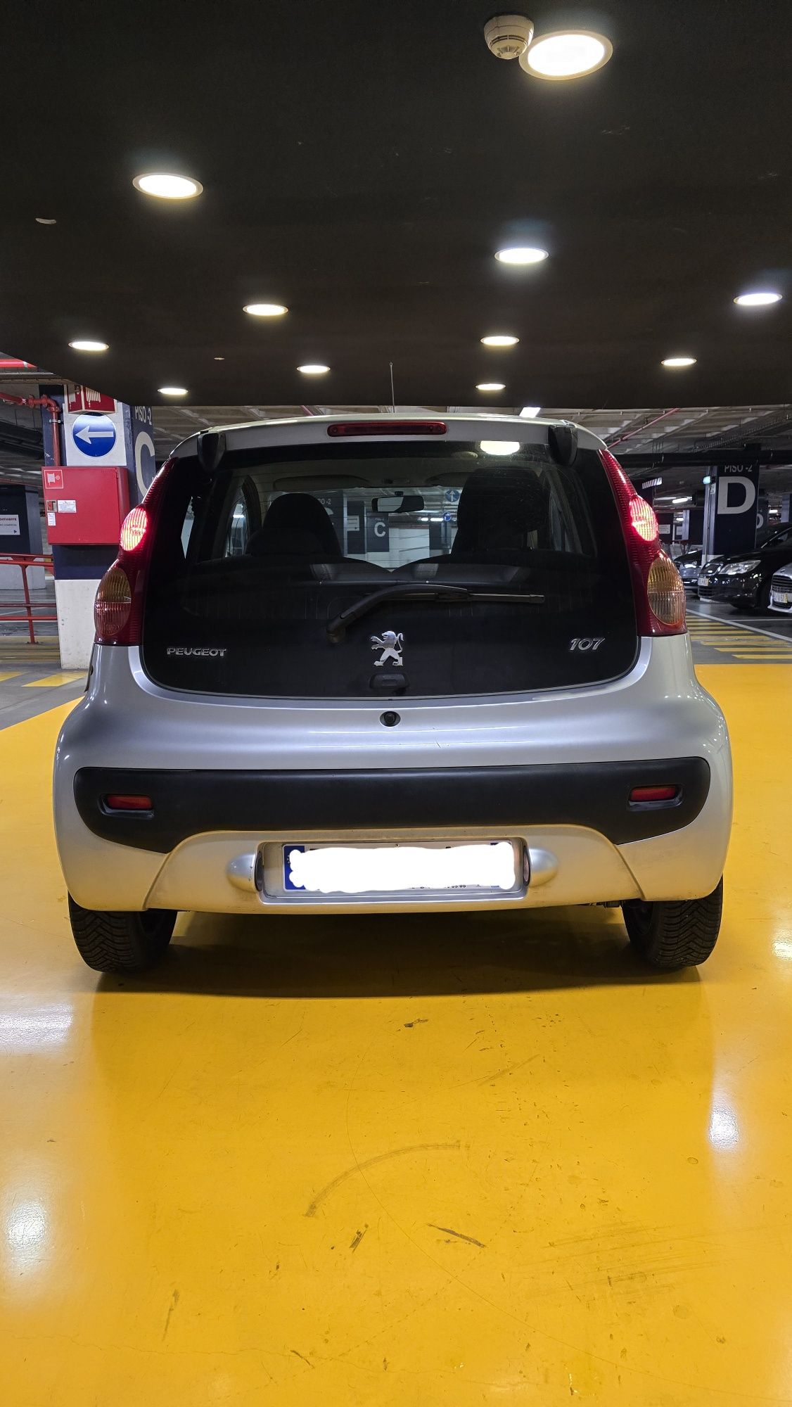 Lindo Peugeot  107