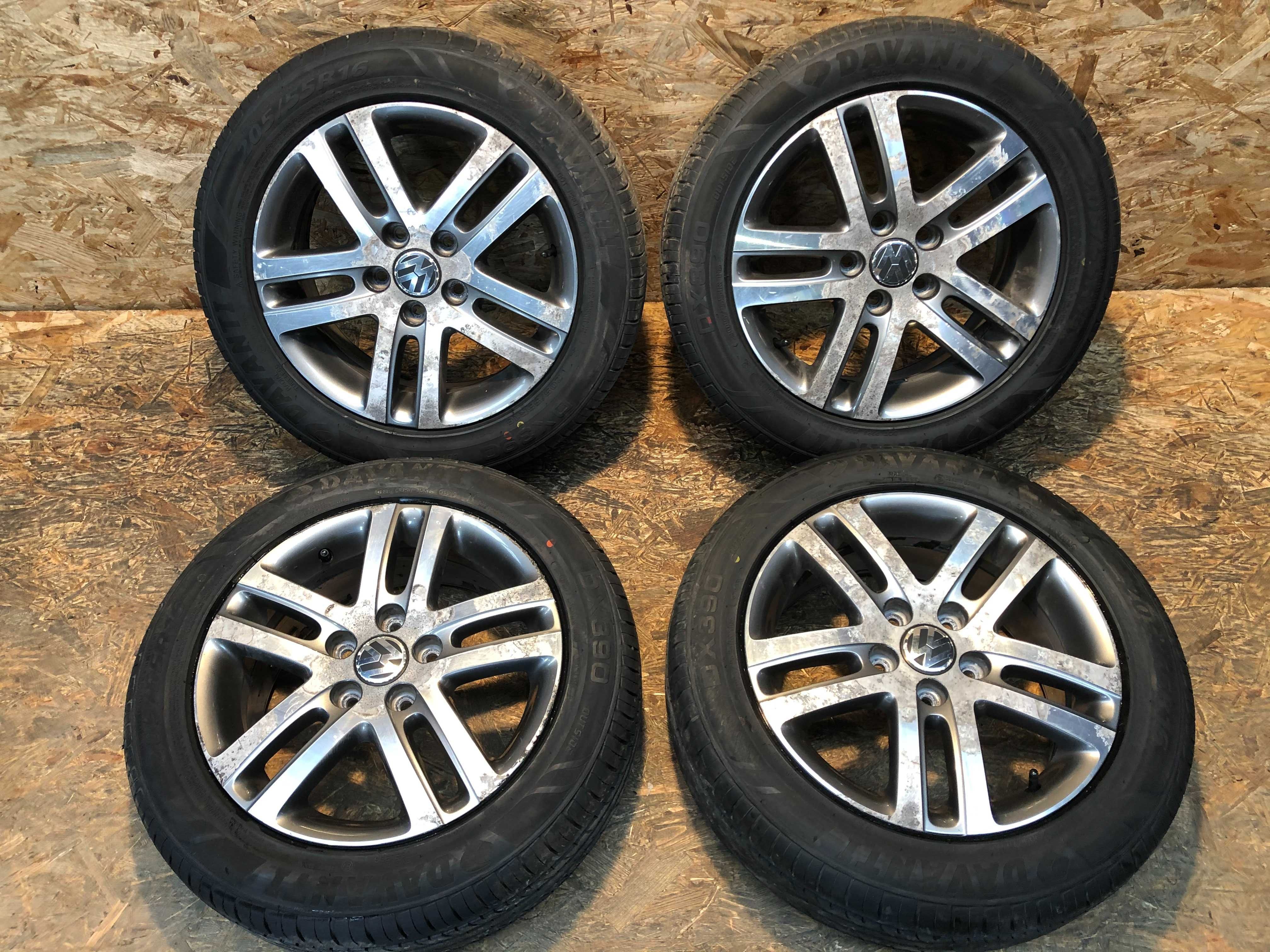 Koła/komplet kół/alufelgi Volkswagen 205/55/R16 5x112