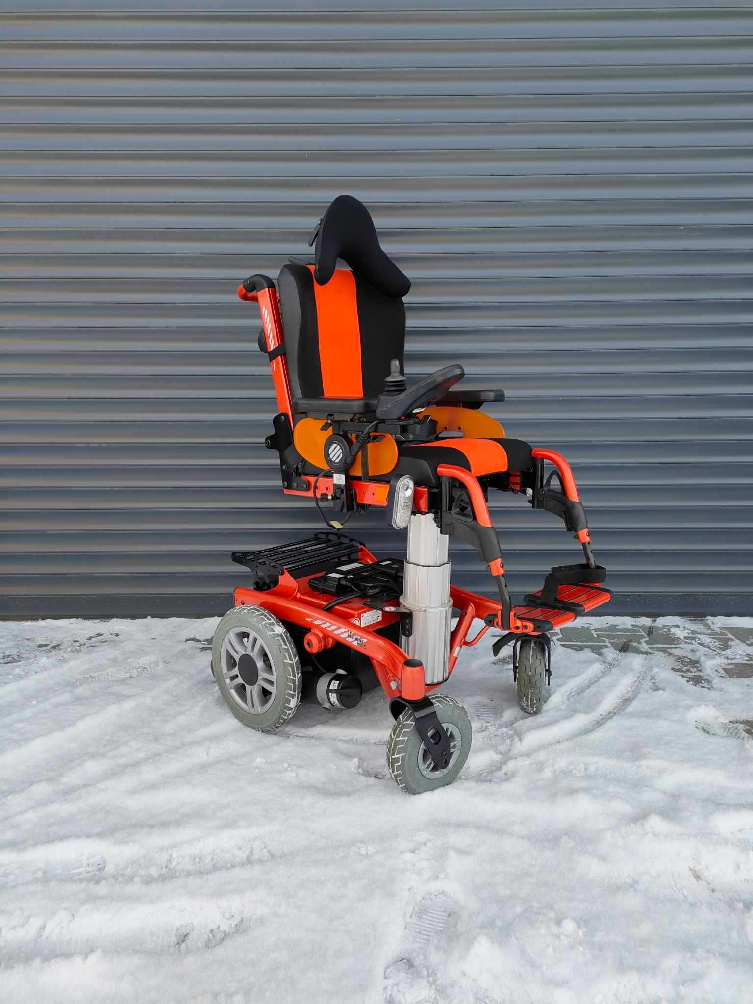 Wózek inwalidzki elektryczny Meyra Ichair MC S winda nowe akumulatory
