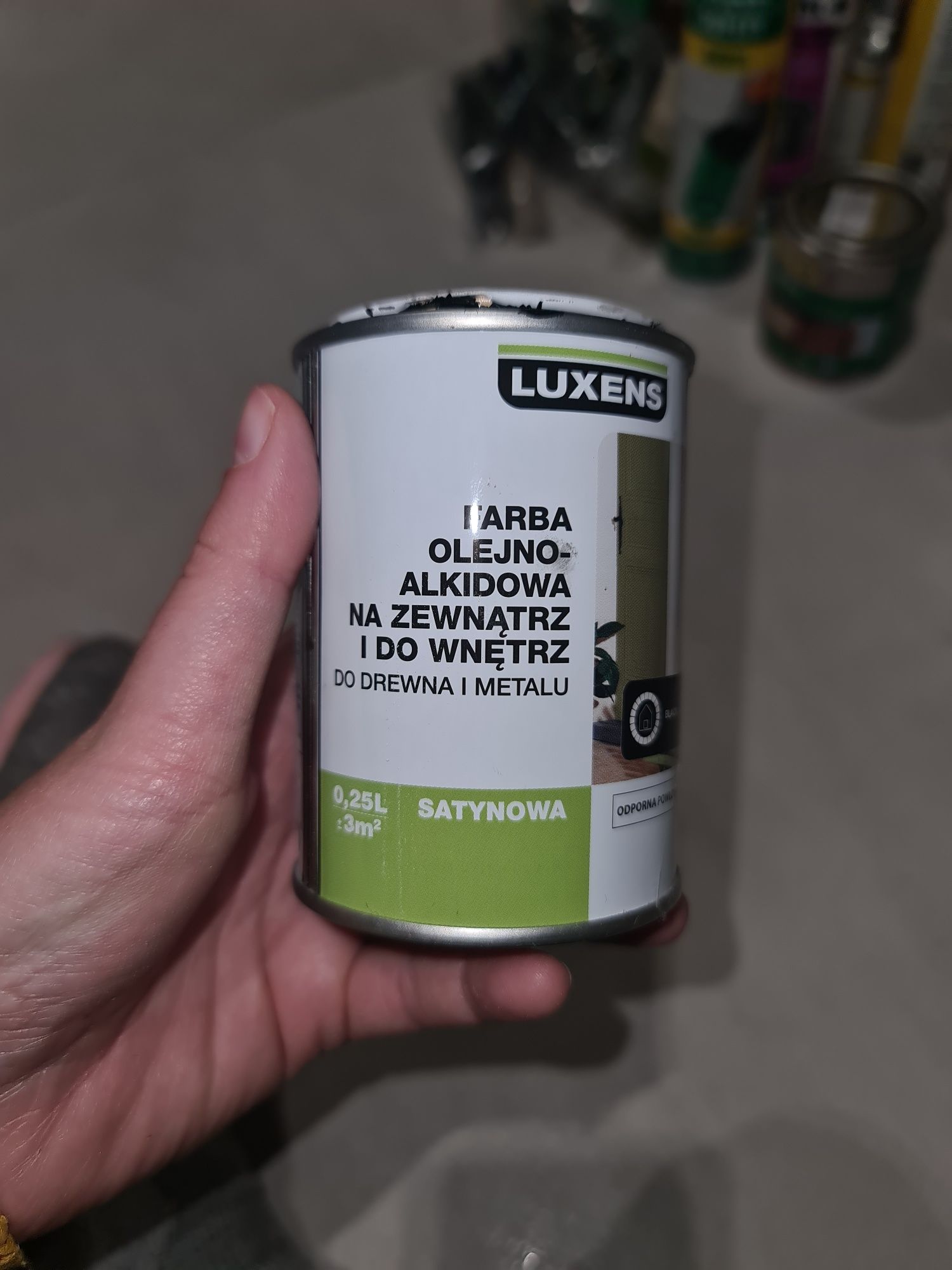Farba czarna Luxtens 0,25