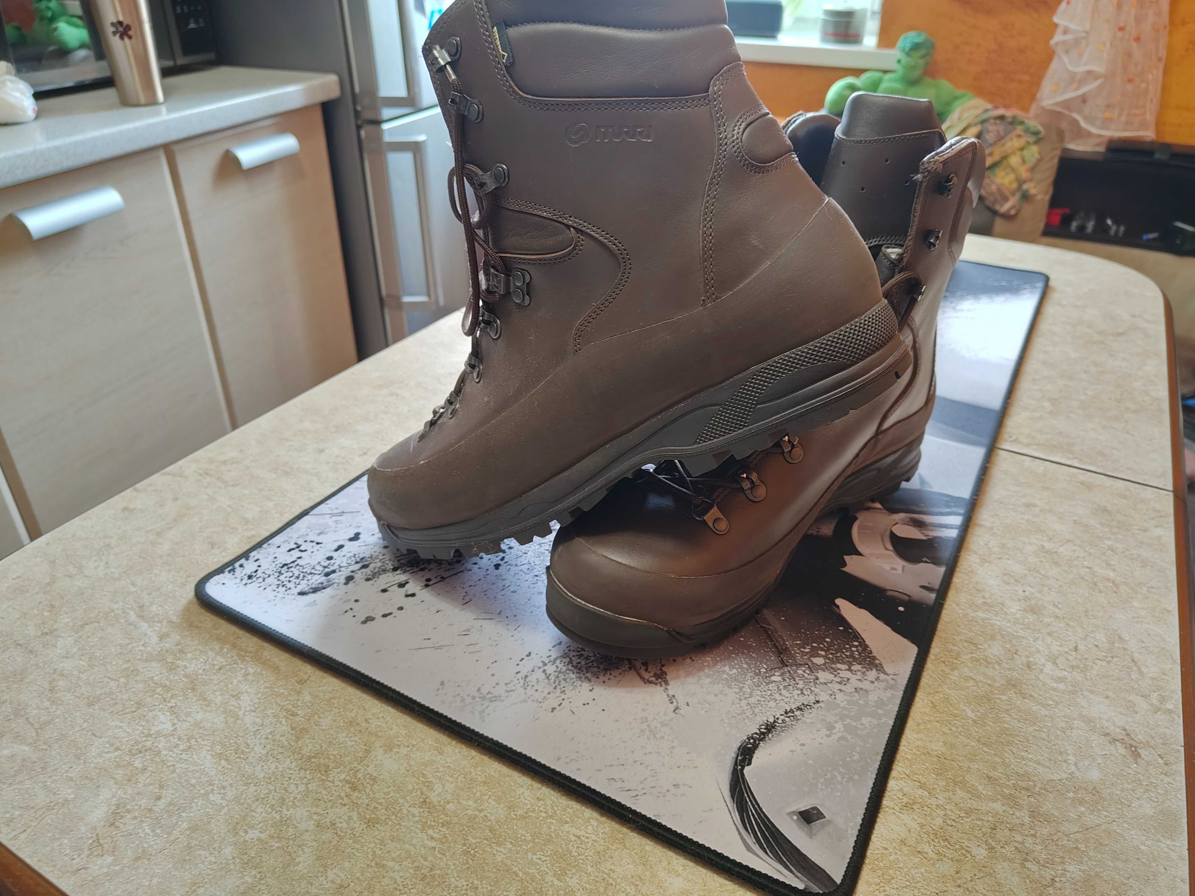 Берці ВС Великобританії ITURRI Boots Cold Wet Weather Brown оригінал