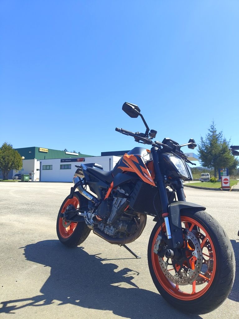 Vendo KTM 890 Duke R 2021