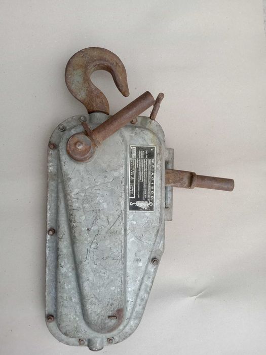 Wyciągarka  - sciągacz  - tirfor  / z liną /