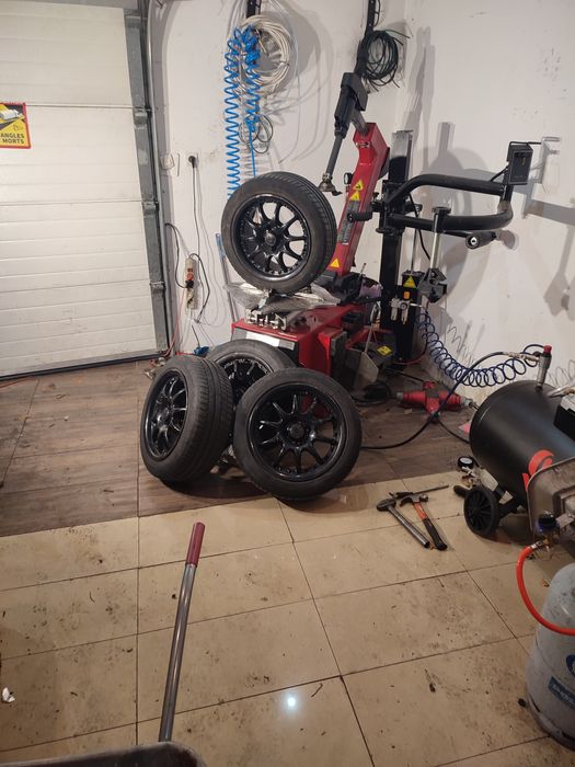 Opony+felgi+śruby +dystanse z fiata pandy 185/55r15alum