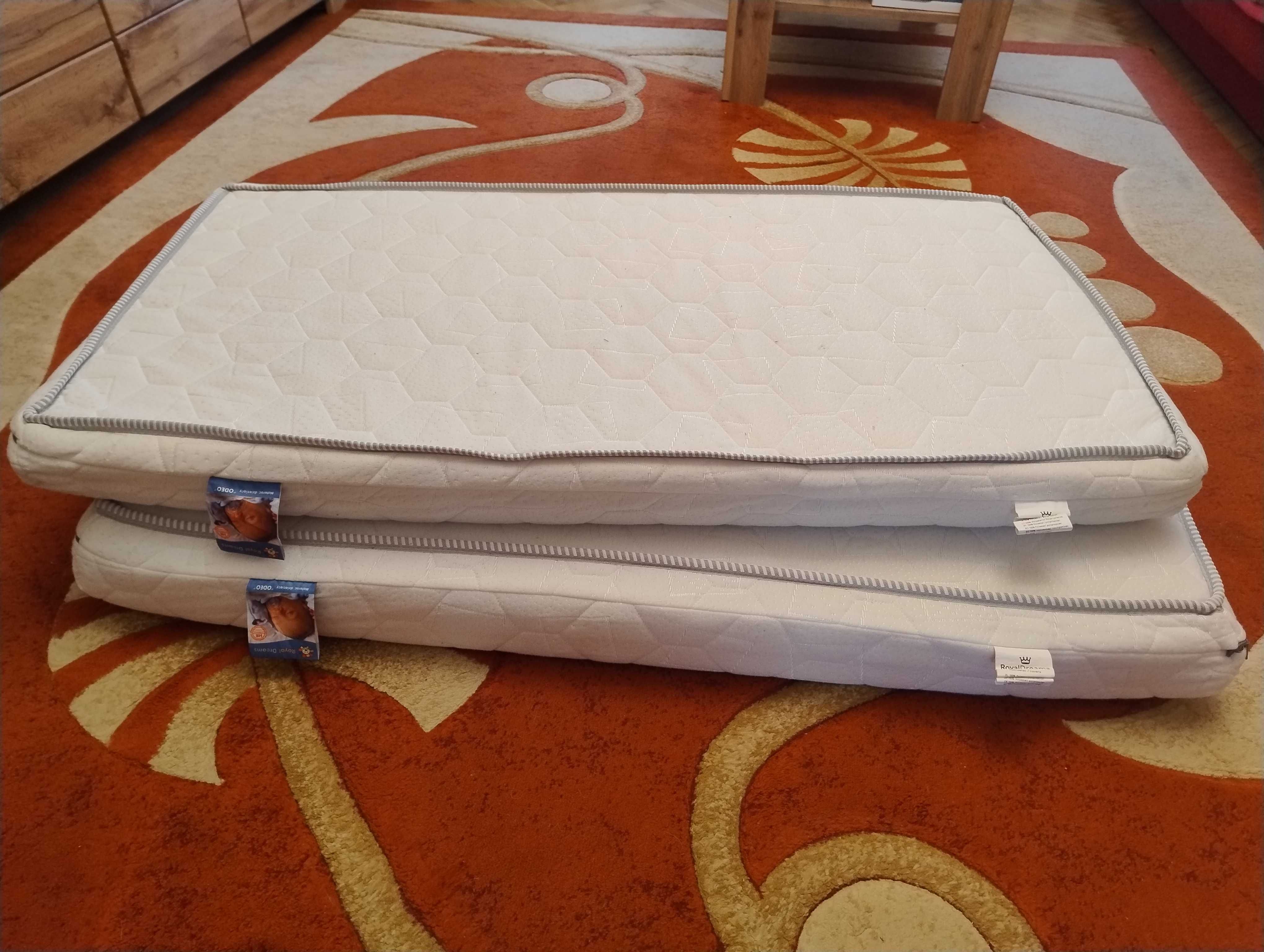 2x porządny materac dziecięcy 60x120 używane+8 prześcieradeł