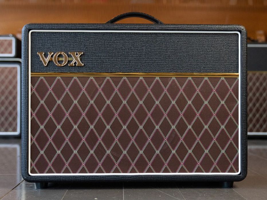VOX AC10C1 e VOX AC30 S1 como novos