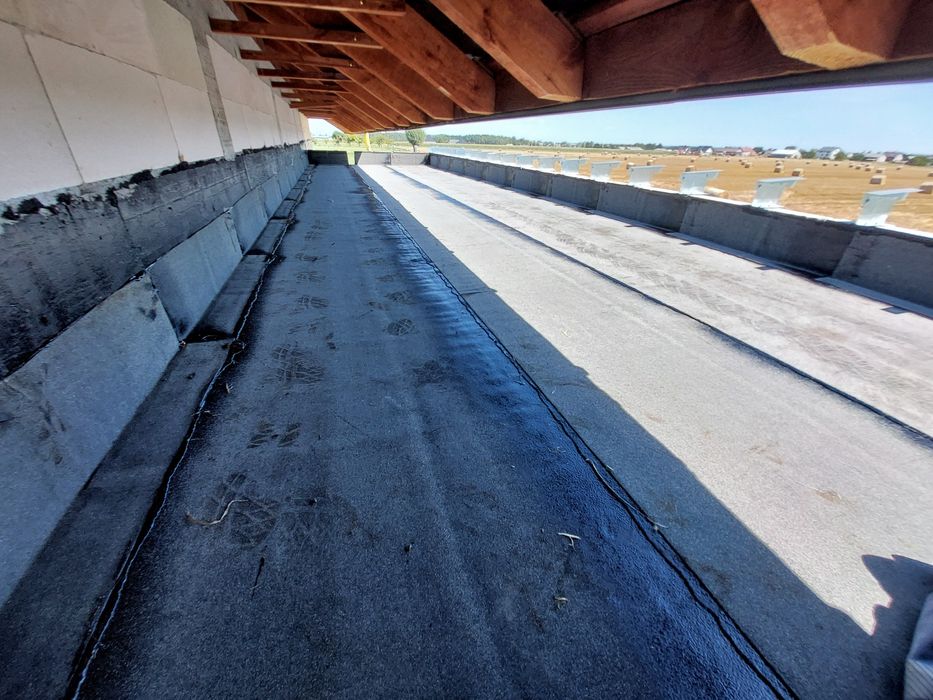 Krycie dachu papą termozgrzewalną