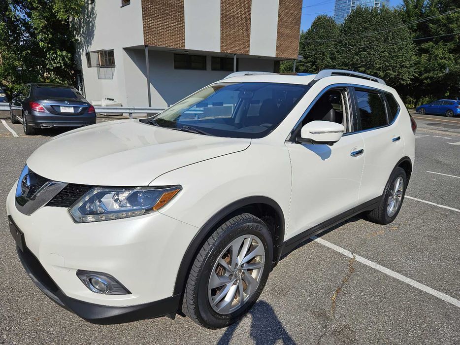 2015 Nissan Rogue SV