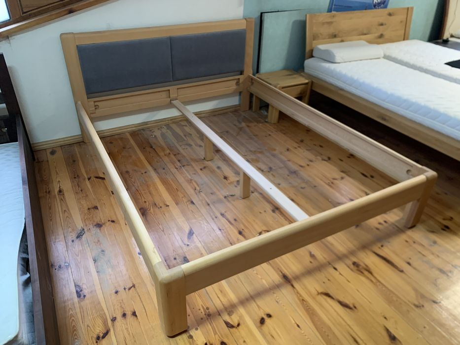 Łóżko LES 160x200 buk naturalny -Wupredaż Ekspozycji