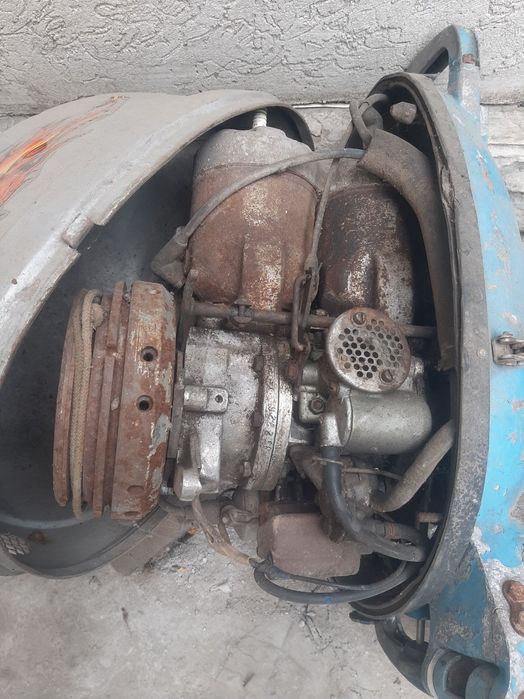 Лодочний мотор вихрь