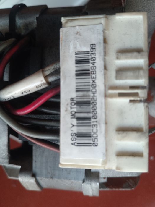 Мотор на стиральную машинку Indesit