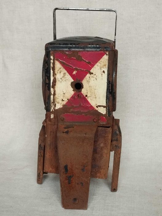 stara lampa kolejowa PKP