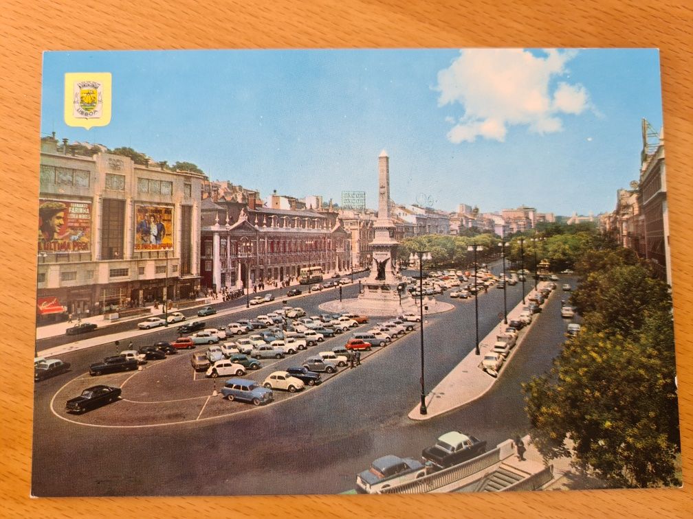 Postais vintage de Lisboa e Madeira