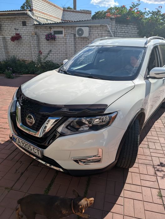 Продам Nissan rogue AWD.