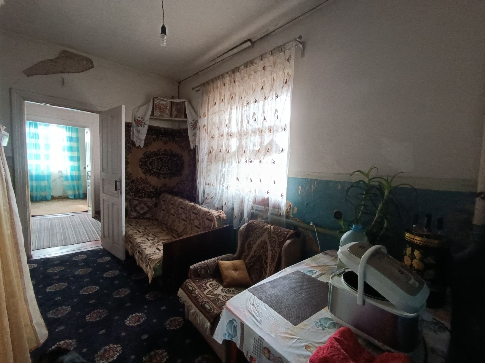 Продам хороший будинок в с.Рожівка,в центрі села,Броварського р-ну,Киї