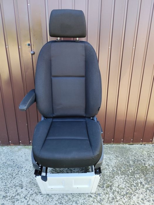 Сидіння водія Мерседес Спрінтер, Sprinter 907-910