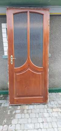 Двері дерев'яні з коробкою